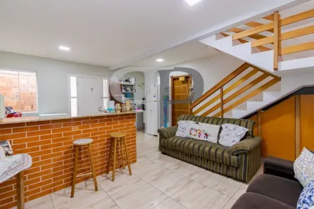 Sobrado com 3 Quartos à venda, 140m² no Guarituba, Piraquara
