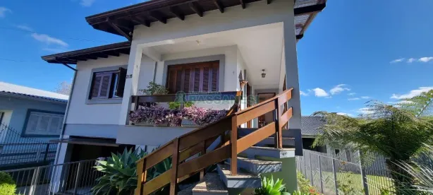Casa com 3 Quartos à venda, 200m² no Vila Verde, Caxias do Sul