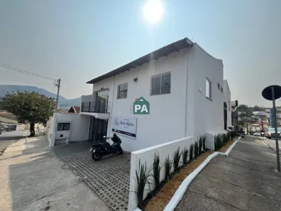Imóvel Comercial à venda, 350m² no Jardim das Hortênsias, Poços de Caldas