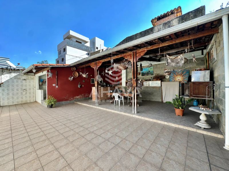 Casa com 4 quartos — Itapoã, Belo Horizonte