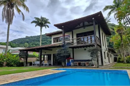 Casa de Condomínio com 4 Quartos para alugar, 500m² no Tabatinga, Caraguatatuba