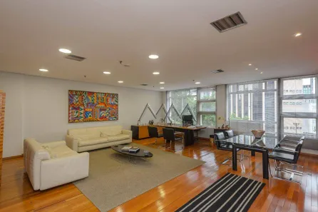 Sala Comercial para venda ou aluguel, 131m² no Savassi, Belo Horizonte
