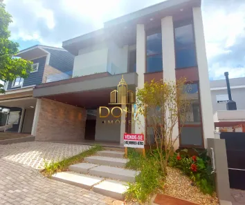 Sobrado com 4 Quartos à venda, 236m² no FAG, Cascavel