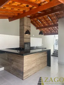 Casa com 3 Quartos à venda, 285m² no Jardim São Vicente, Franca