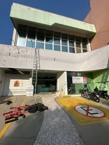 Prédio Comercial com 16 Quartos para alugar, 859m² no Centro, Presidente Prudente