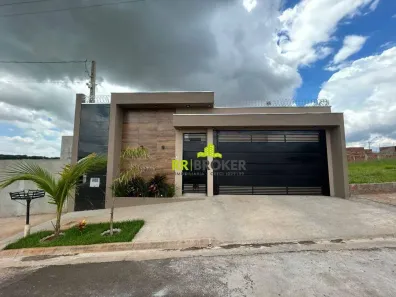 Casa com 2 Quartos à venda, 83m² no Estância Jóckei Club, São José do Rio Preto
