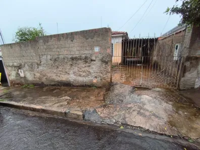 Casa com 2 Quartos para alugar, 96m² no Jardim Santa Lúcia, Araraquara