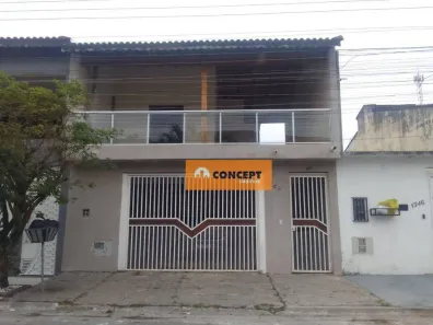 Sobrado com 3 Quartos à venda, 235m² no Jardim dos Ipês, Suzano