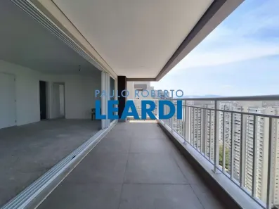 Apartamento com 4 Quartos à venda, 157m² no Vila Anastácio, São Paulo