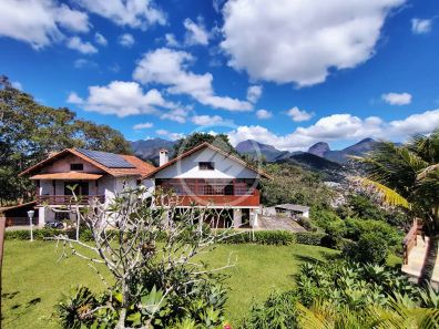 Casa de Condomínio com 3 Quartos à venda, 247m² no Quinta da Barra, Teresópolis