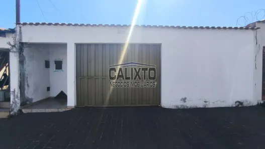 Casa com 5 Quartos à venda, 170m² no Presidente Roosevelt, Uberlândia