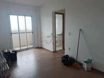 Apartamento com 2 Quartos para alugar, 60m² no Condomínio Residencial Colinas do Paratehy, São José dos Campos