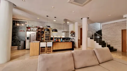 Casa de Condomínio com 4 Quartos à venda, 220m² no Vila Nova Caledônia, São Paulo