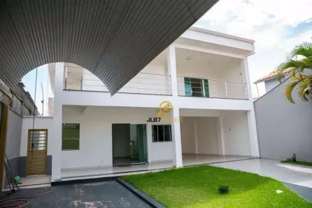 Sobrado com 3 Quartos à venda, 300m² no Parque das Amendoeiras, Goiânia