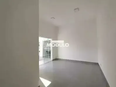 Sala Comercial para alugar, 20m² no Brasil, Uberlândia