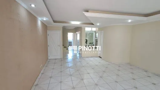 Sobrado com 3 Quartos para venda ou aluguel, 240m² no Nova Petrópolis, São Bernardo do Campo