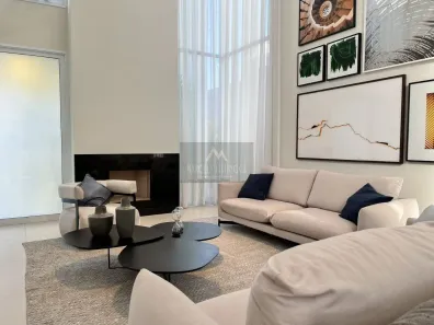 Casa de Condomínio com 3 Quartos para alugar, 600m² no Cidade Santos Dumont, Jundiaí