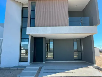 Sobrado com 4 Quartos à venda, 200m² no São José, Petrolina