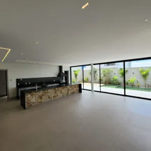 Casa de Condomínio com 4 Quartos à venda, 302m² no Granja Marileusa, Uberlândia