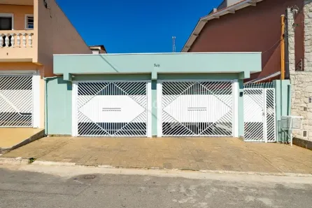 Casa com 3 Quartos à venda, 224m² no Guaturinho, Cajamar