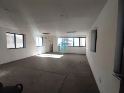 Sala Comercial para alugar, 110m² no Cerqueira César, São Paulo