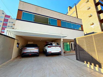 Sobrado com 4 Quartos à venda, 432m² no , Matinhos