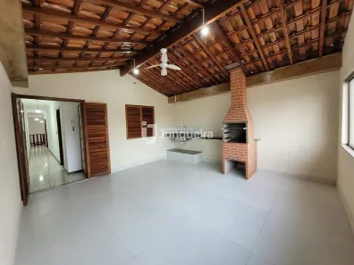 Casa com 4 Quartos para alugar, 210m² no Piracicamirim, Piracicaba