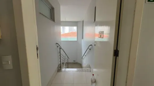 Prédio Comercial para alugar, 1250m² no Jardim América, Goiânia