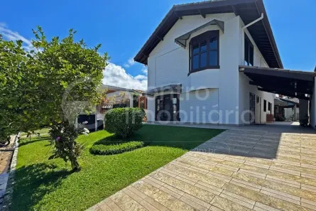 Casa de Condomínio com 3 Quartos à venda, 242m² no , Peruíbe