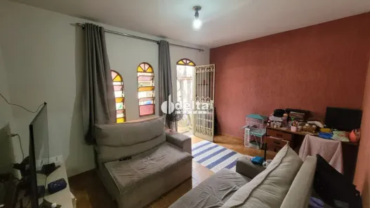 Casa com 3 Quartos à venda, 120m² no Maravilha, Uberlândia