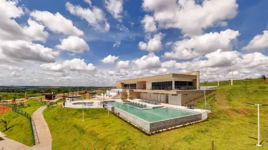 Lote/Terreno à venda, 250m² no Condomínio Vinhas, Senador Canedo