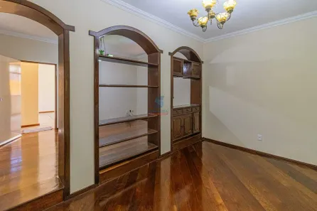 Imóvel Comercial com 6 Quartos para alugar, 210m² no Eldorado, Contagem