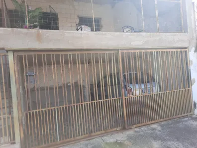 Casa com 3 Quartos à venda, 200m² no Vila São João, Sorocaba