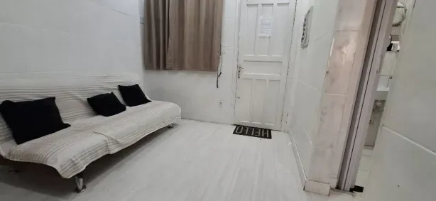 Kitnet com 1 Quarto à venda, 32m² no Guilhermina, Praia Grande