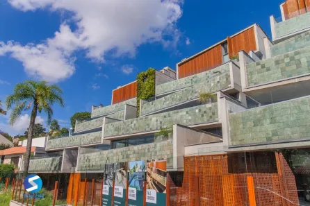 Apartamento com 3 Quartos à venda, 203m² no Três Figueiras, Porto Alegre