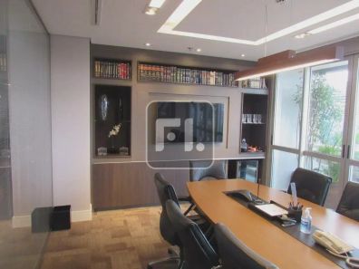 Sala Comercial para venda ou aluguel, 174m² no Vila São Francisco (Zona Sul), São Paulo