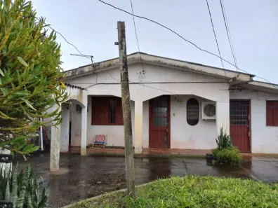 Casa com 3 Quartos à venda, 214m² no Camobi, Santa Maria