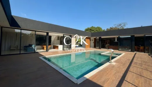 Casa de Condomínio com 3 Quartos à venda, 400m² no Zona Rural, Hidrolândia