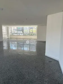 Ponto Comercial para alugar, 101m² no Lourdes, Belo Horizonte