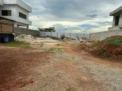Lote/Terreno à venda, 432m² no Jardins França, Goiânia