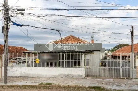 Casa com 4 Quartos à venda, 225m² no Cavalhada, Porto Alegre