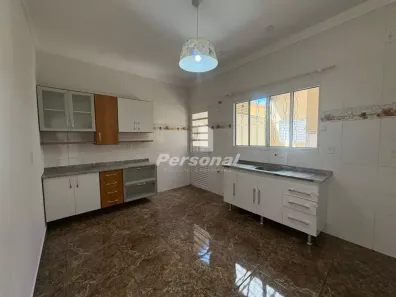 Casa com 2 Quartos para alugar, 150m² no Vista Alegre, Taubaté