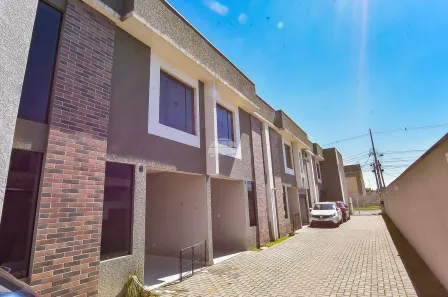 Sobrado com 2 Quartos à venda, 46m² no Alto Boqueirão, Curitiba