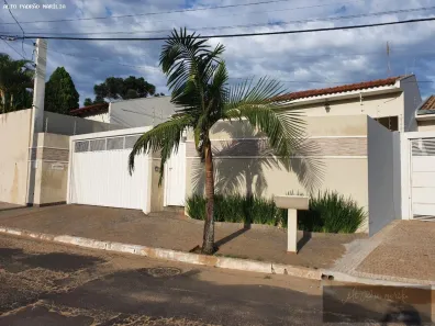 Casa com 3 Quartos à venda, 260m² no Parque das Esmeraldas, Marília