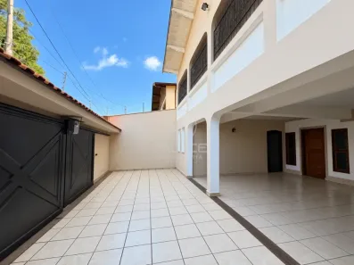 Casa com 3 Quartos para alugar, 256m² no Paulista, Piracicaba