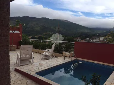 Sobrado com 3 Quartos à venda, 200m² no Recreio Maristela, Atibaia