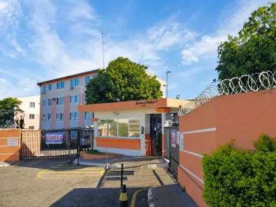 Apartamento com 3 Quartos para alugar, 58m² no Coliseu, Londrina