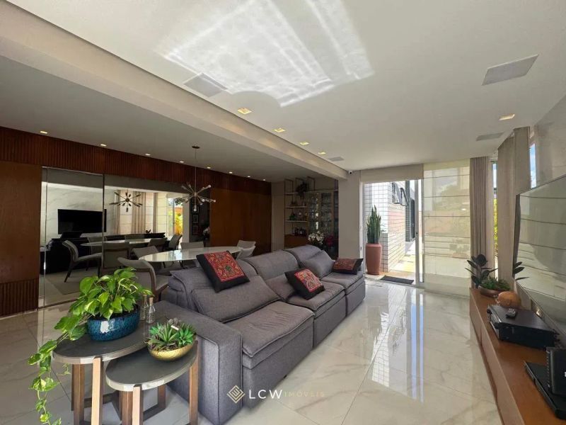 Apartamento com 3 quartos — Santo Antônio, Belo Horizonte