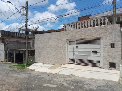 Sobrado com 3 Quartos à venda, 250m² no Jardim Tres Lagoinhas, Mairinque
