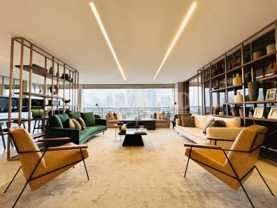 Apartamento com 3 Quartos à venda, 211m² no Real Parque, São Paulo